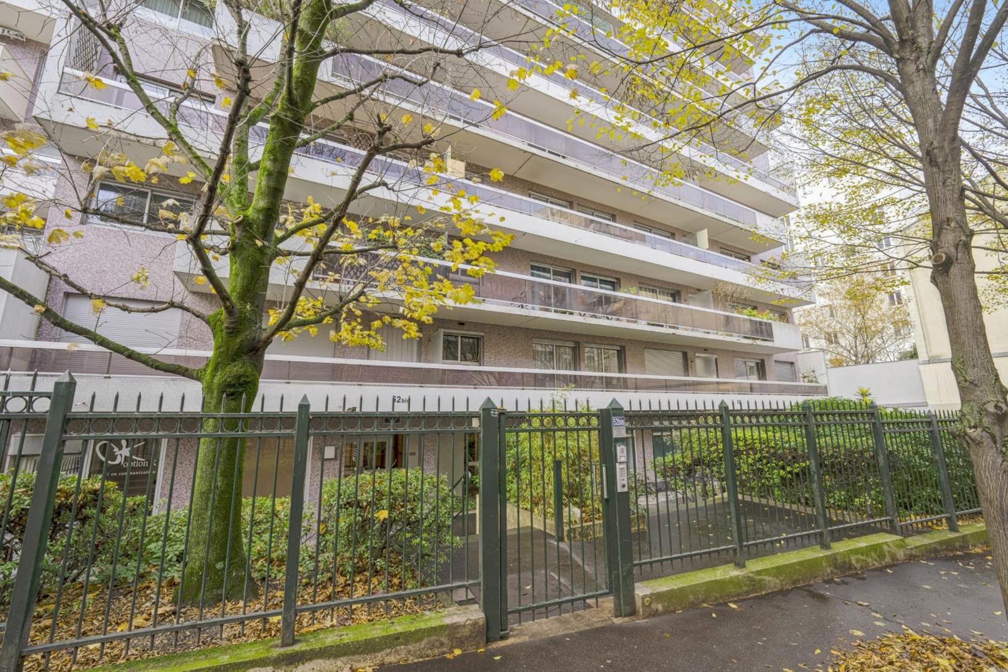 Appartement Labrouste Et Son Balcon - Welkeys Париж Экстерьер фото